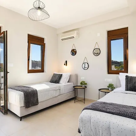 Angelika Lindos By * Πεύκος